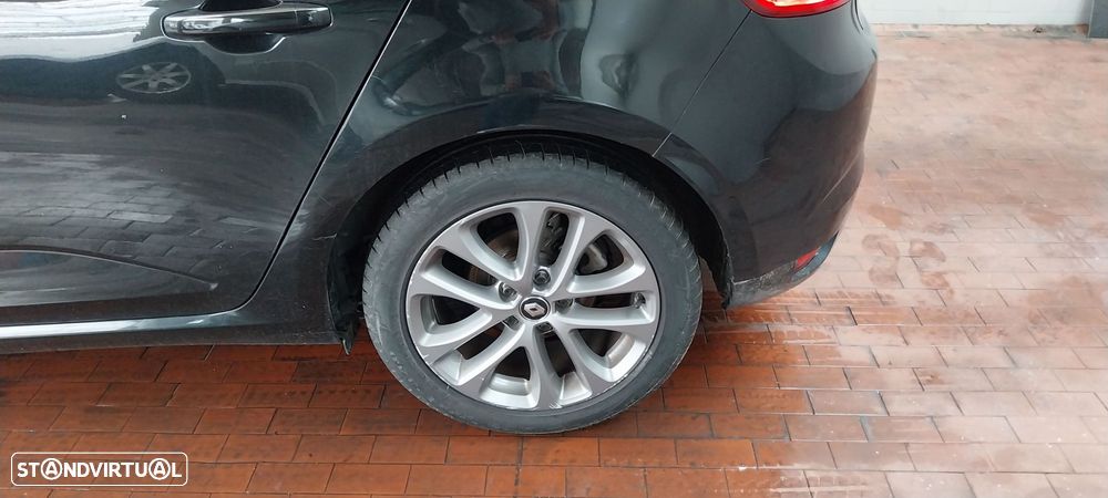 Renault Mégane 1.3 TCe GT Line - 3