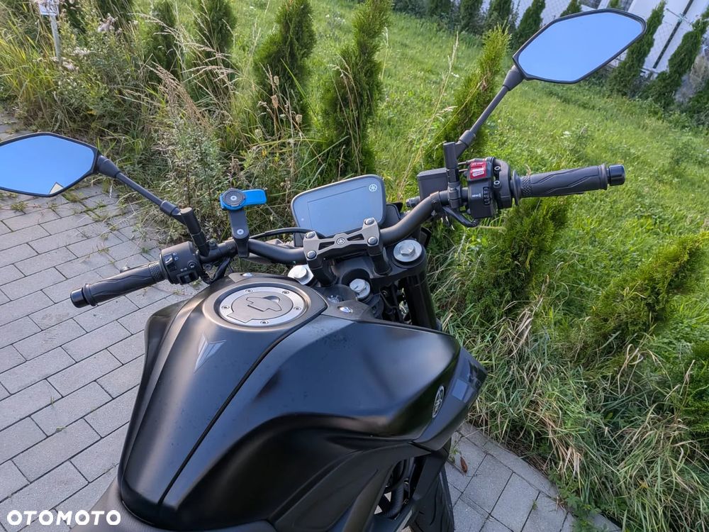 Yamaha MT - 4
