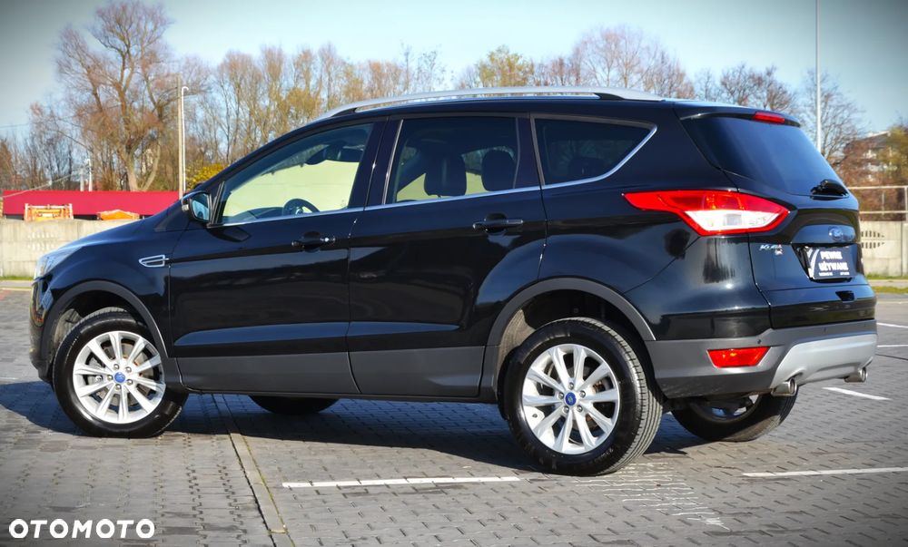 Ford Kuga 2.0 TDCi FWD Titanium - 22