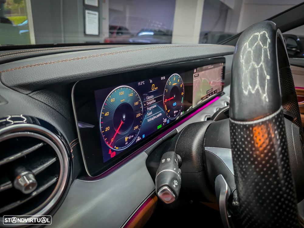 Mercedes-Benz E 300 de 9G-TRONIC AMG Line - 25