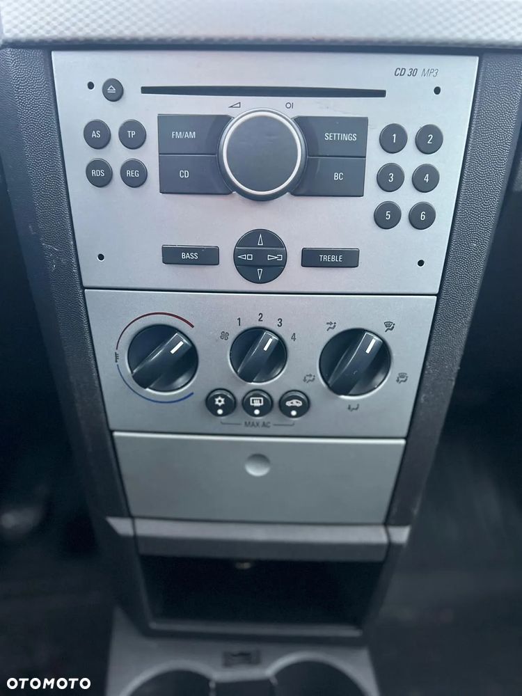 Opel Meriva 1.6 16V - 8