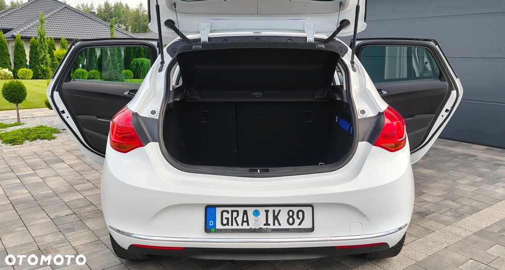 Opel Astra 1.6 ENERGY - 33