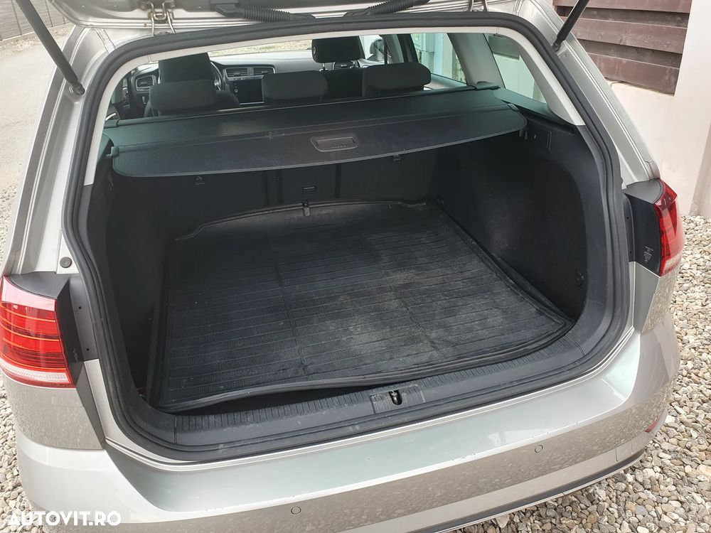 Volkswagen Golf 1.6 TDI DSG Comfortline - 7