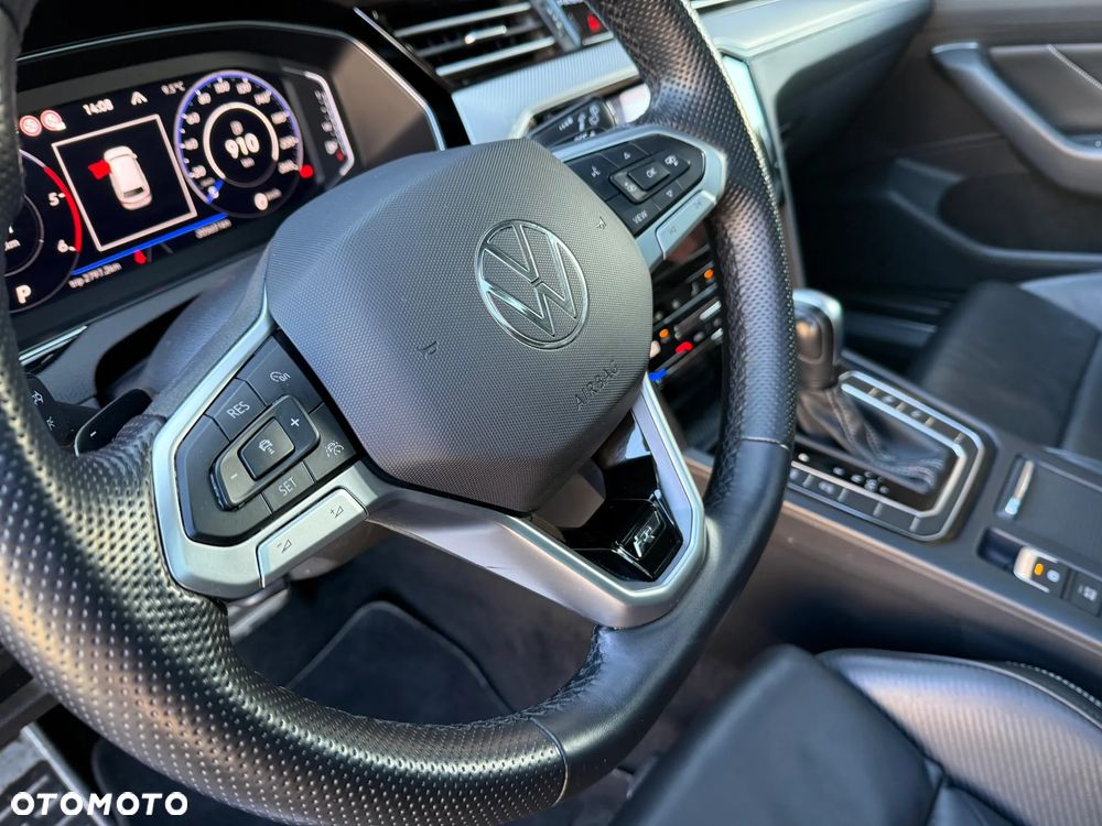 Volkswagen Passat 2.0 TDI BMT Highline DSG7 - 19