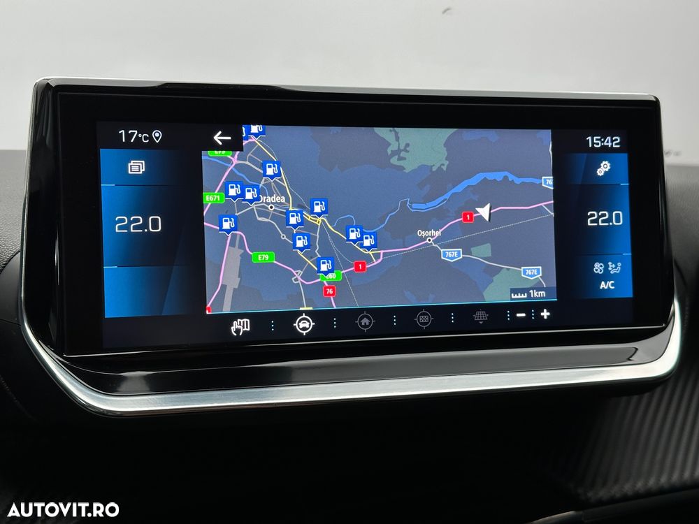 Peugeot 2008 1.2 PureTech Turbo S&S Allure - 12