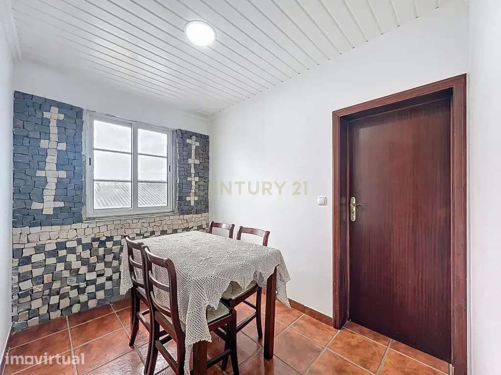 Apartamento T1 + 1 no Centro Histórico – Ideal para Viver ou Investir - Grande imagem: 3/18