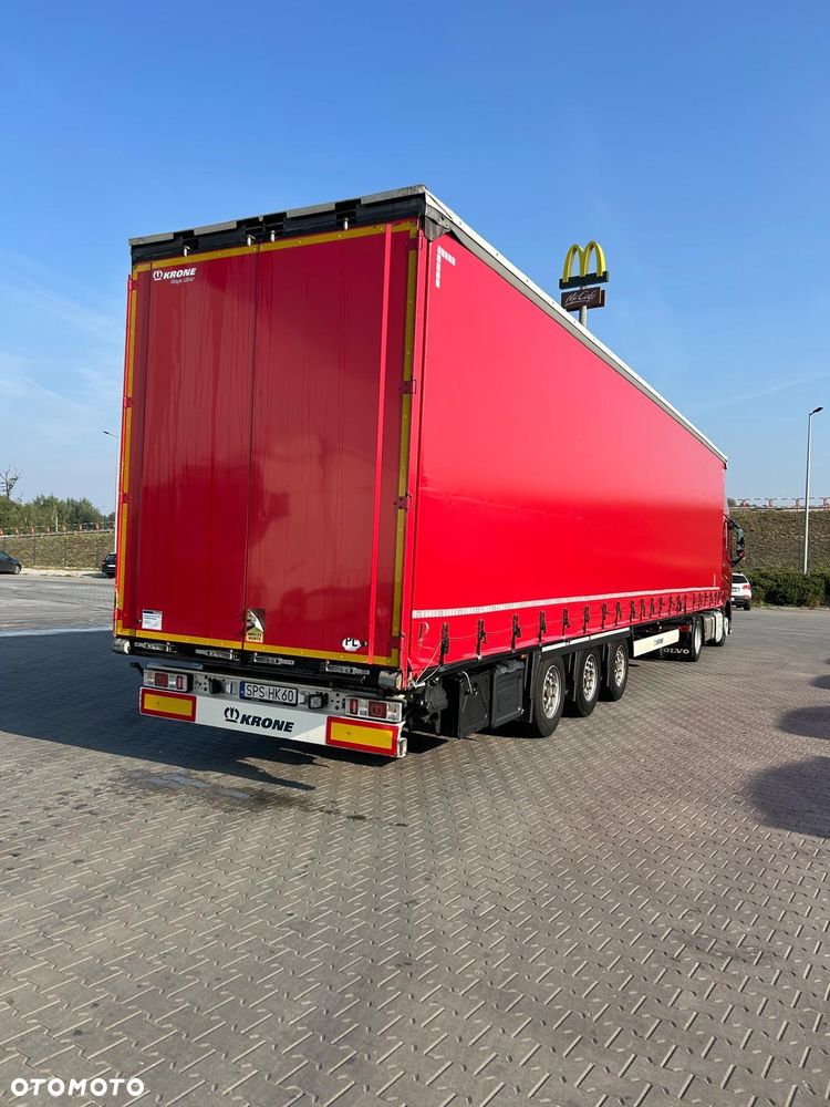 Volvo FH Low Deck MEGA - 5