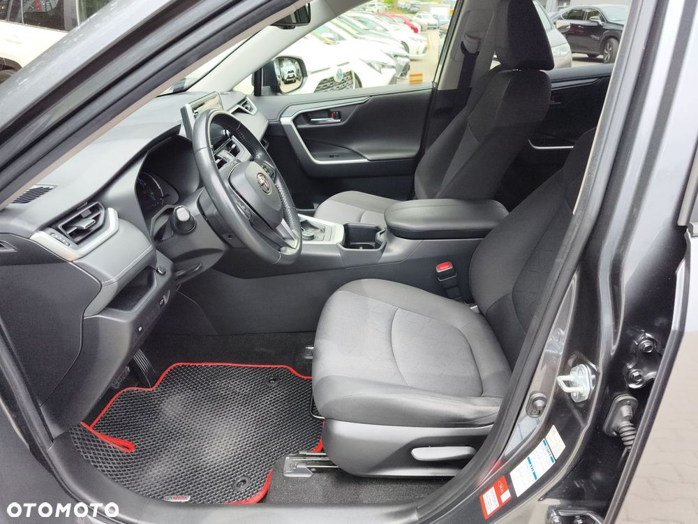 Toyota RAV4 - 15