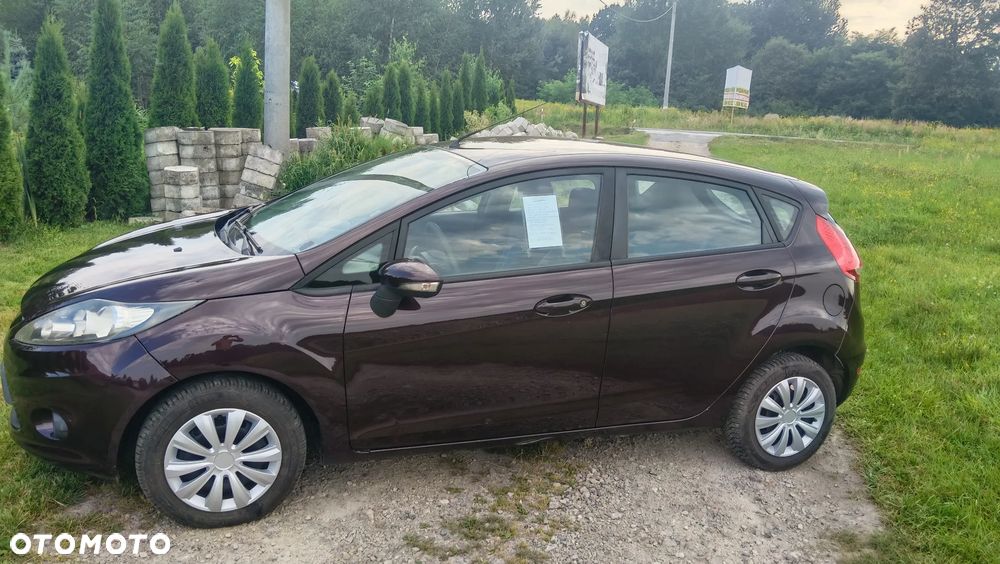 Ford Fiesta 1.6 TDCi Trend - 8
