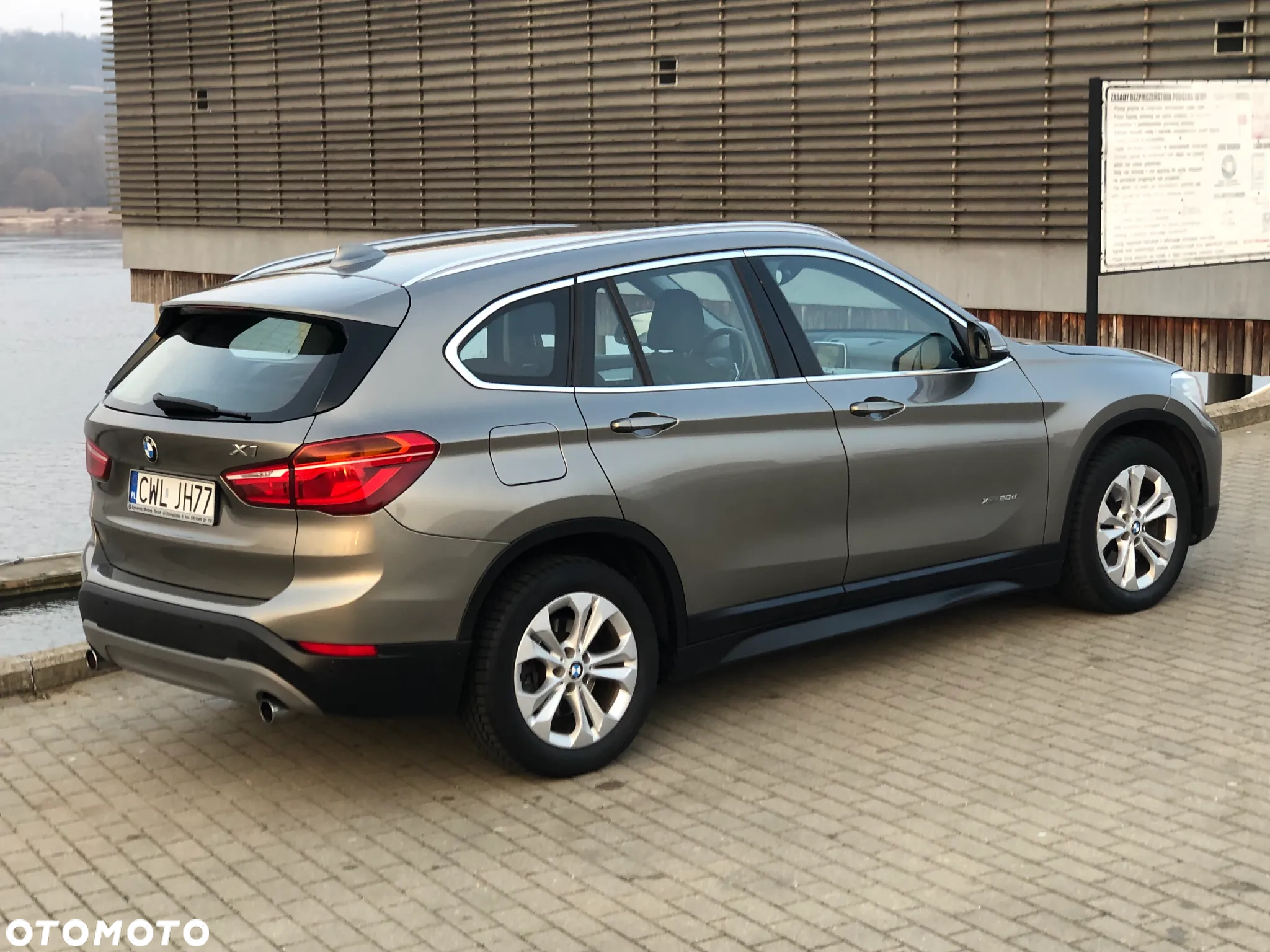 BMW X1 - 23