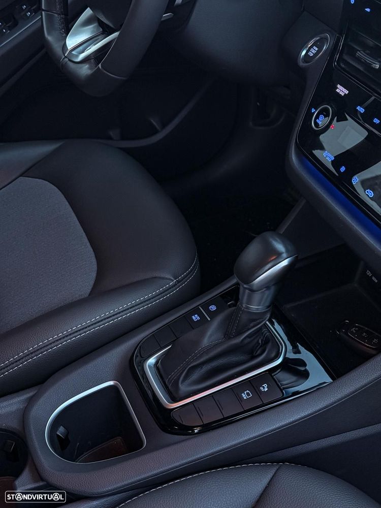 Hyundai Ioniq 1.6 GDI HEV - 6