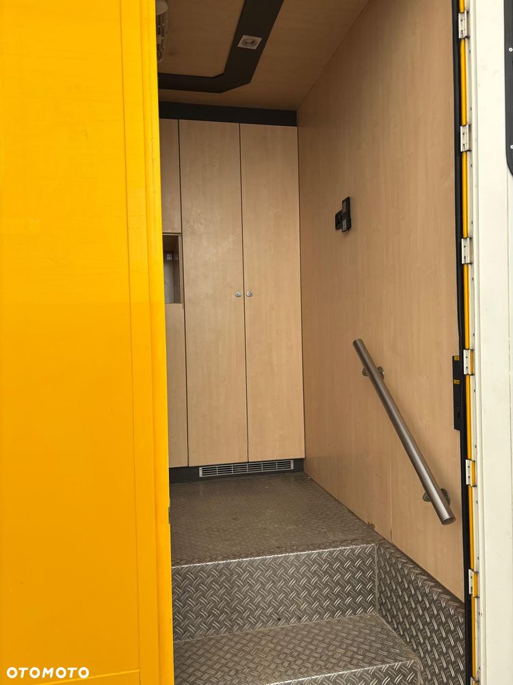 FUSO Canter 9C18 - 6