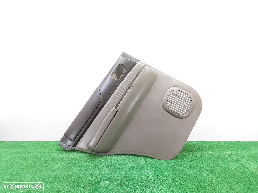 FORRA DA PORTA TRASEIRA ESQUERDA NISSAN PATROL - 1