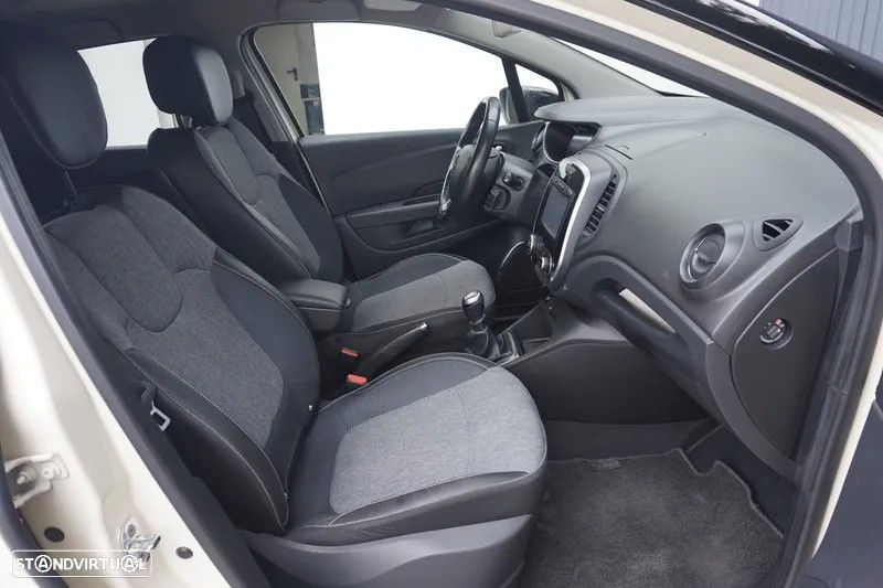 Renault Captur 1.2 TCe Exclusive - 8