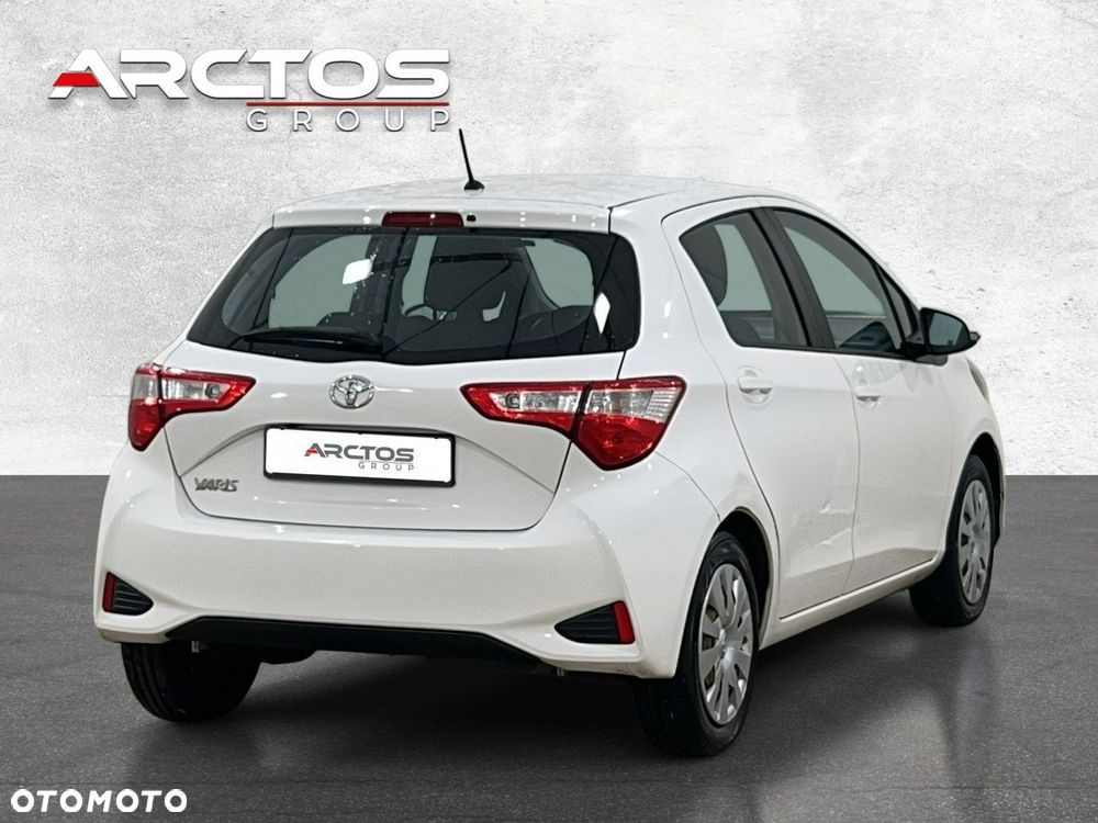Toyota Yaris - 5