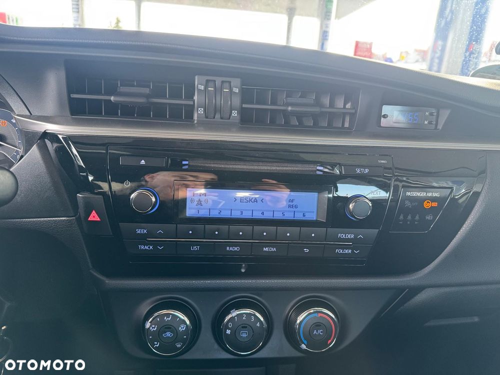 Toyota Corolla 1.33 Dual-VVT-i Cool - 8