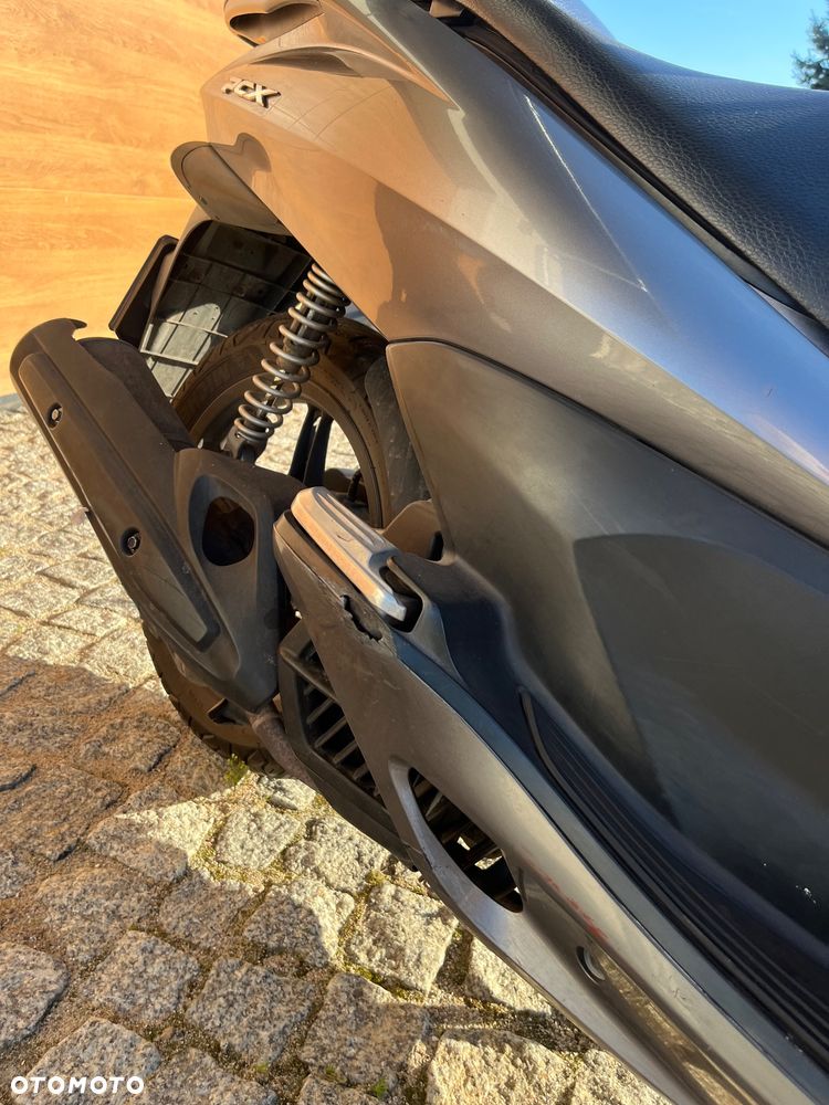 Honda PCX - 12