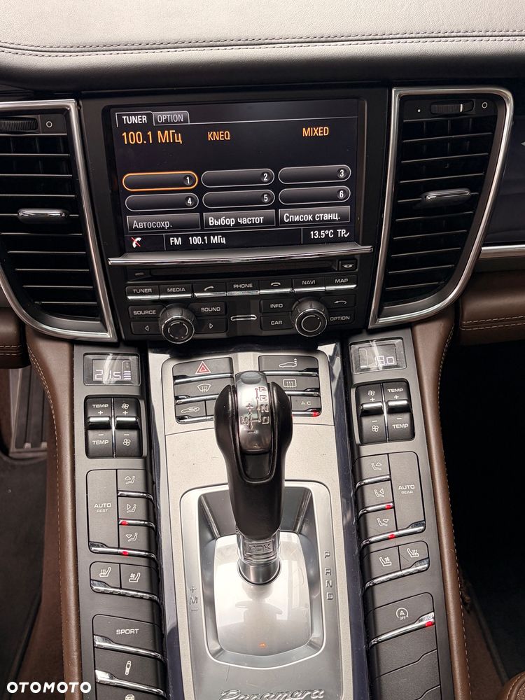 Porsche Panamera - 19