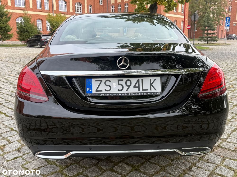 Mercedes-Benz Klasa C 160 9G-TRONIC - 10