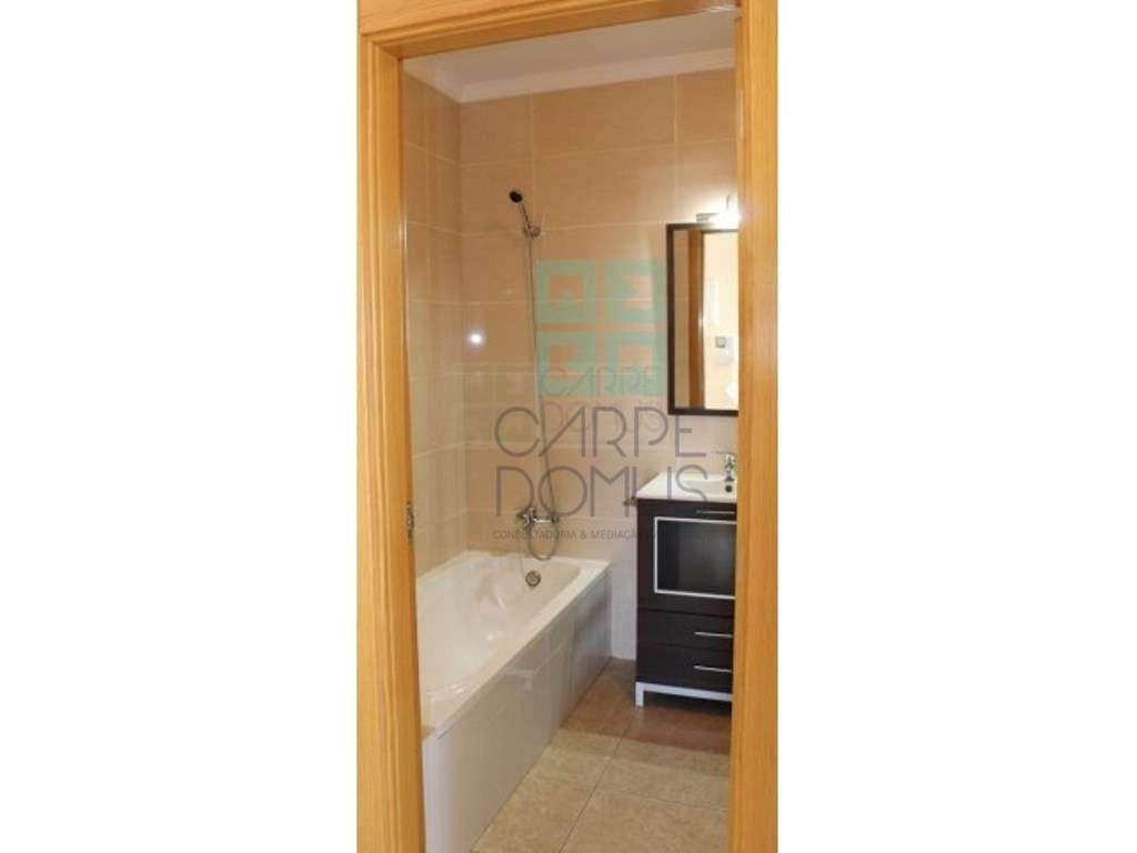 Apartamento T1 para Arrendamento Anual em Tavira - Conforto e Tranq... - Grande imagem: 4/18