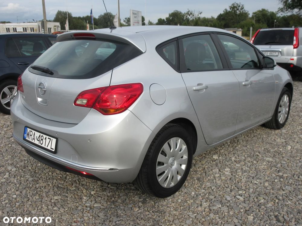 Opel Astra 1.6 Cosmo - 5