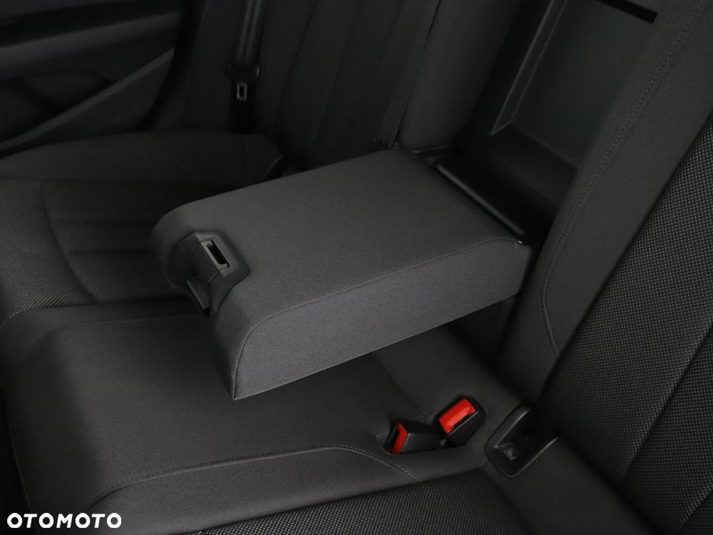 Audi A6 Avant 2.0 TDI Ultra - 37