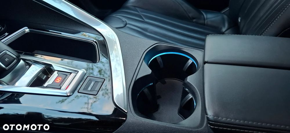 Peugeot 3008 1.6 BlueHDi Allure S&S EAT6 - 30