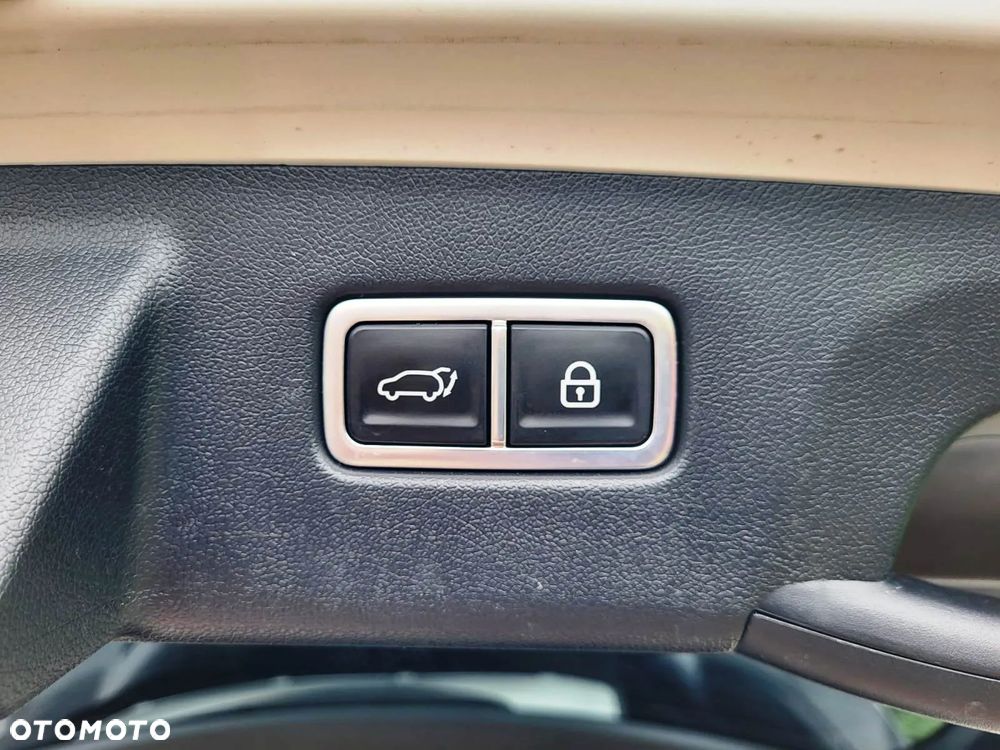 Kia Sorento 1.6 T-GDI HEV Prestige Line 7os - 20