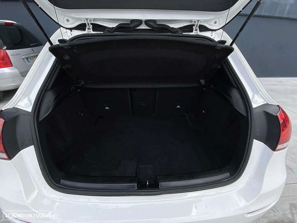 Mercedes-Benz A 160 Style - 14