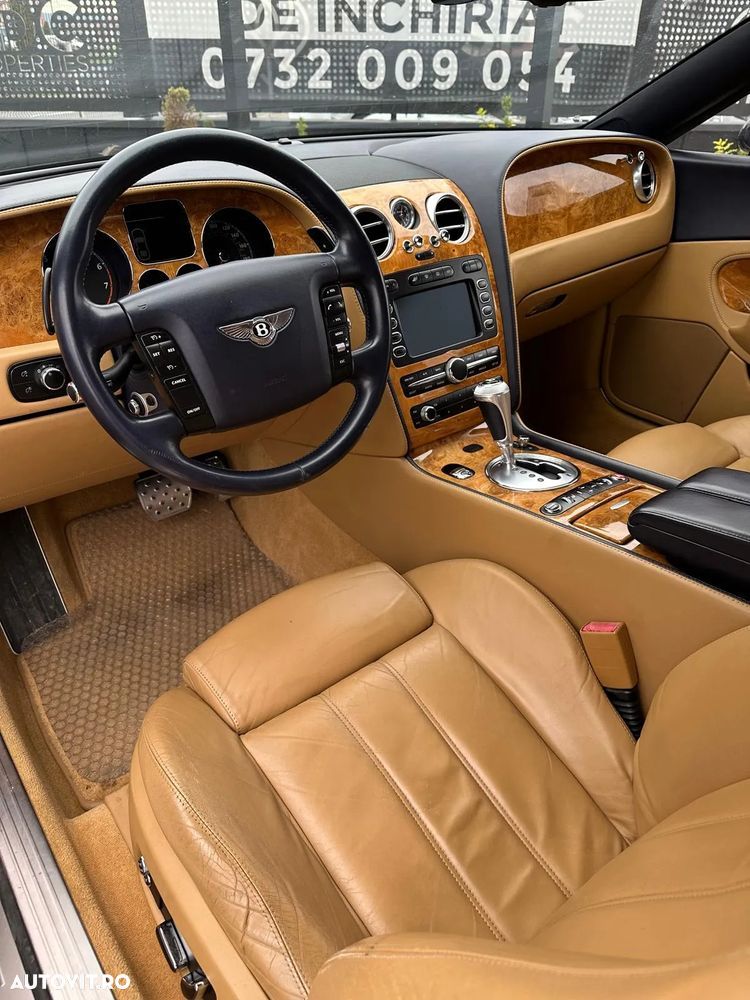 Bentley Continental GT - 9