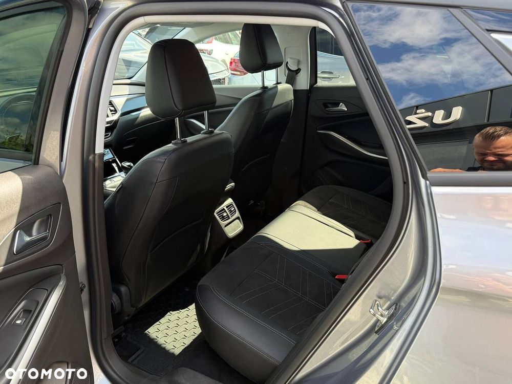 Opel Grandland 1.2 T GS S&S - 26