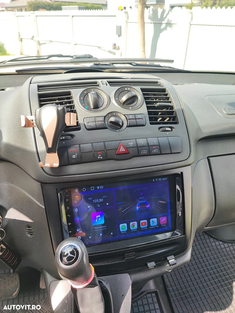 Mercedes-Benz Vito Kompakt Aut. Mixto - 13