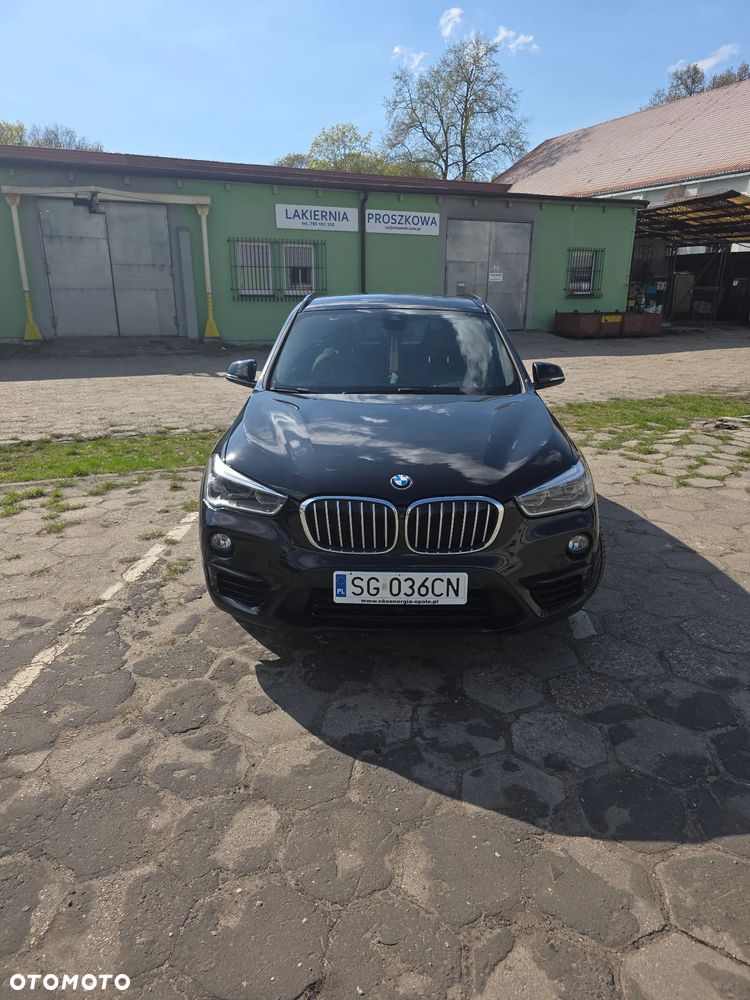 BMW X1 sDrive18i Business Edition - 4
