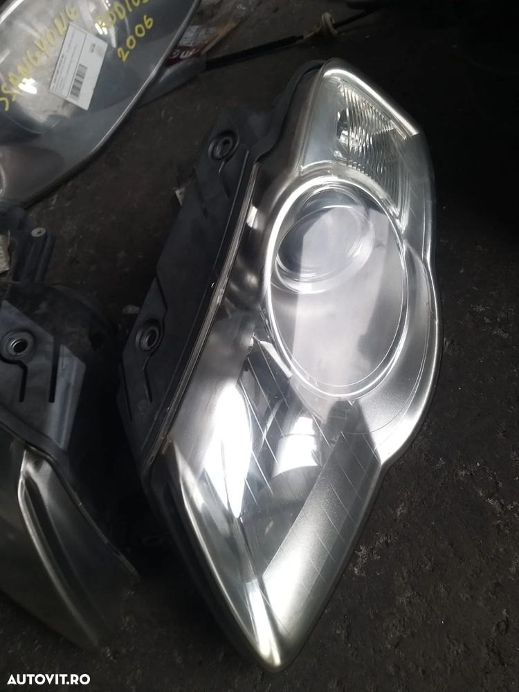 Far Dreapta Si Stanga pentru Volkswagen Passat B6 an 2005-2010 - 2