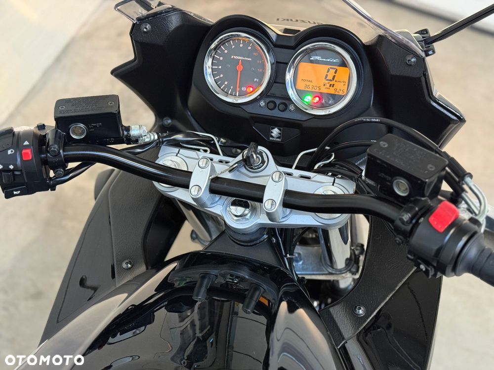 Suzuki Bandit - 21