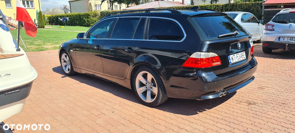 BMW Seria 5 525d - 10