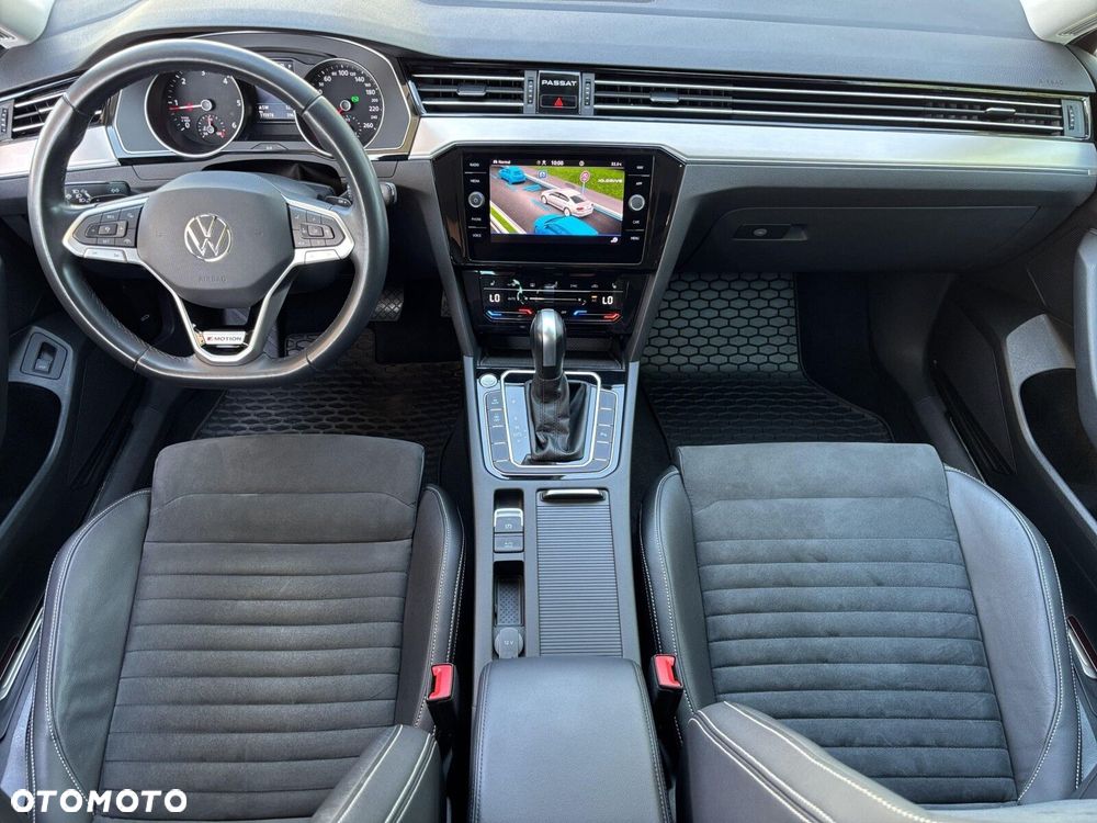 Volkswagen Passat - 23