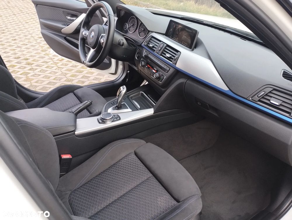 BMW Seria 3 - 13