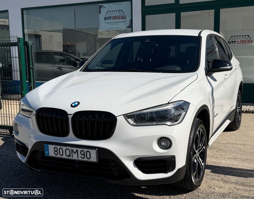 BMW X1 18 d sDrive Auto Line Sport - 3