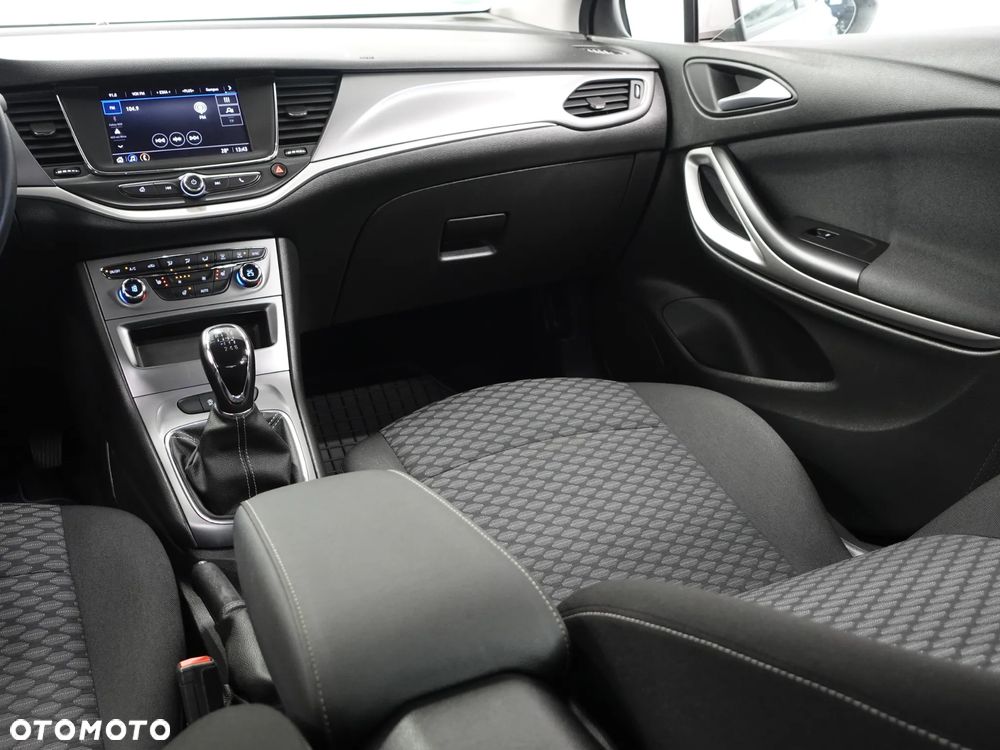 Opel Astra 1.2 Turbo Edition - 33