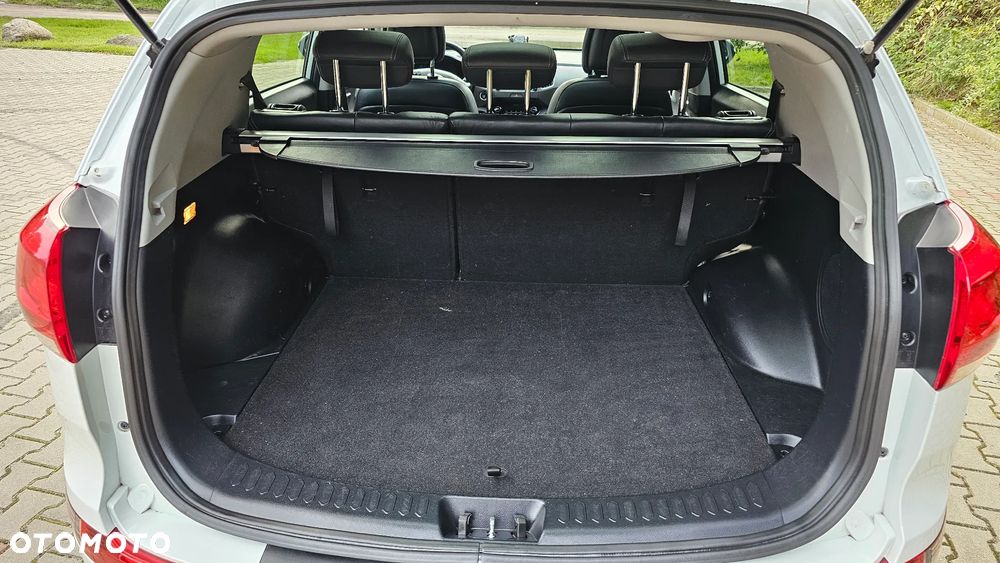 Kia Sportage 2.0 CRDI L AWD - 12