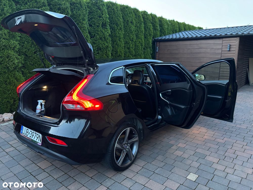 Volvo V40 D2 Summum - 15