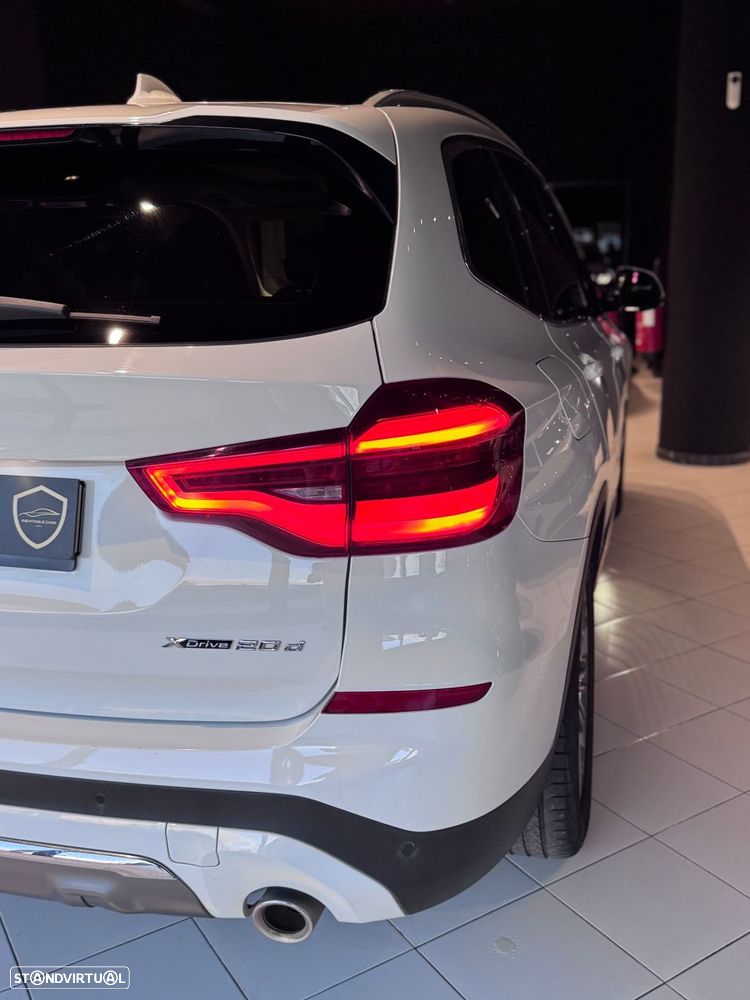 BMW X3 20 d xDrive Line Luxury - 10