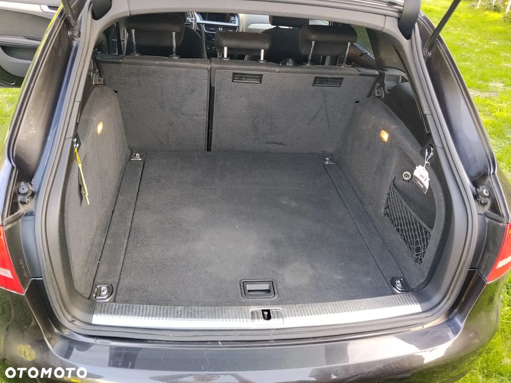 Audi A4 Avant 2.0 TDI Multitronic - 9