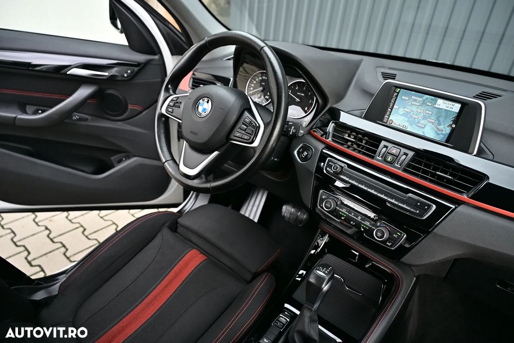 BMW X1 xDrive18d Aut. Sport Line - 8