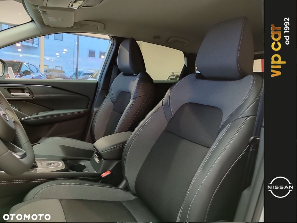 Nissan Qashqai 1.3 DIG-T MHEV N-Connecta Xtronic - 10