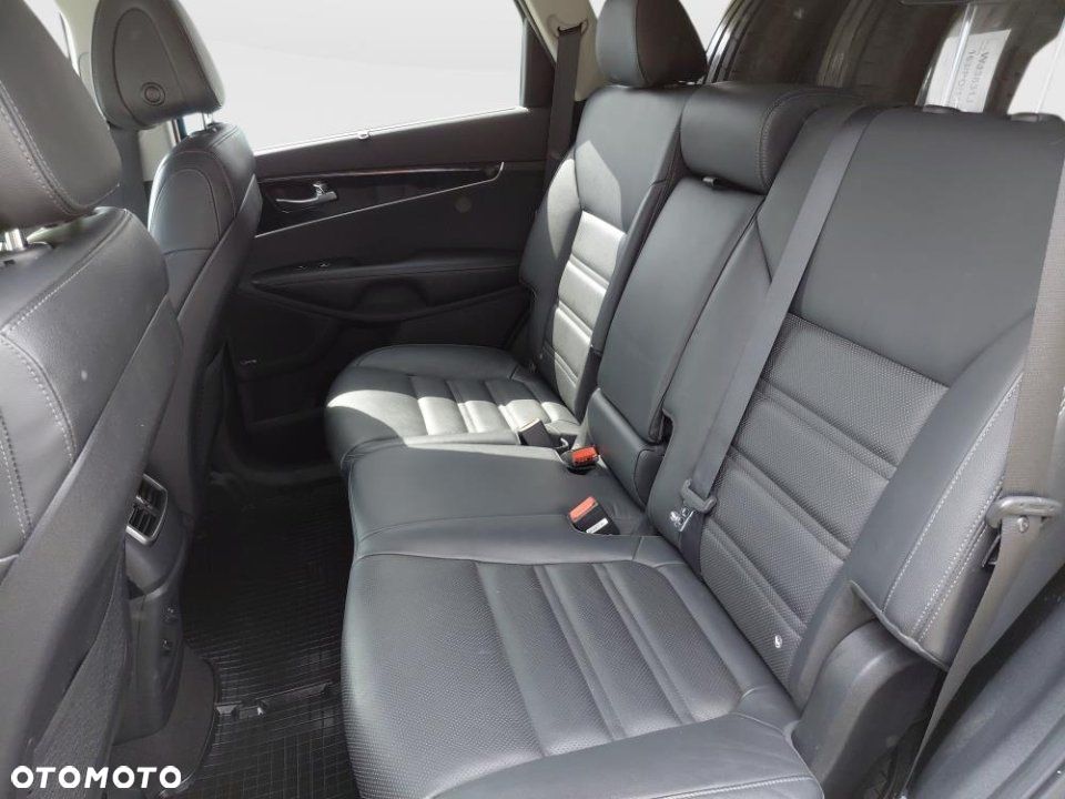 Kia Sorento - 15