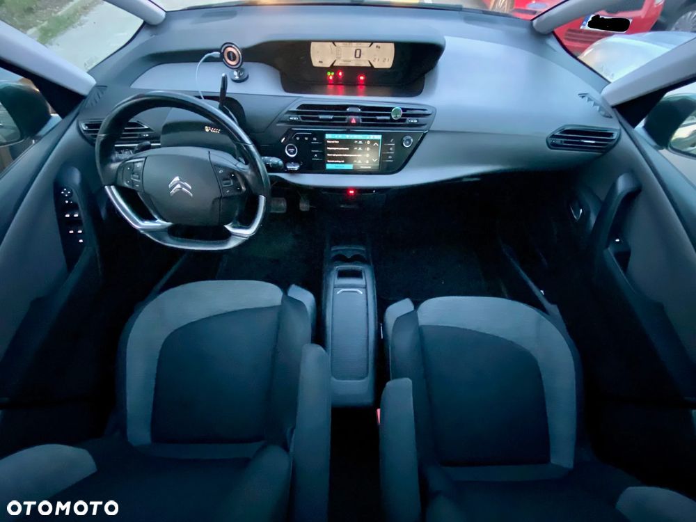 Citroën C4 Picasso - 12