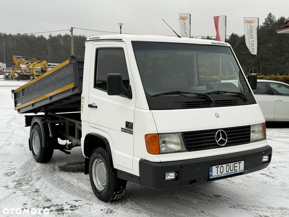 Mercedes-Benz MB 100 - 5