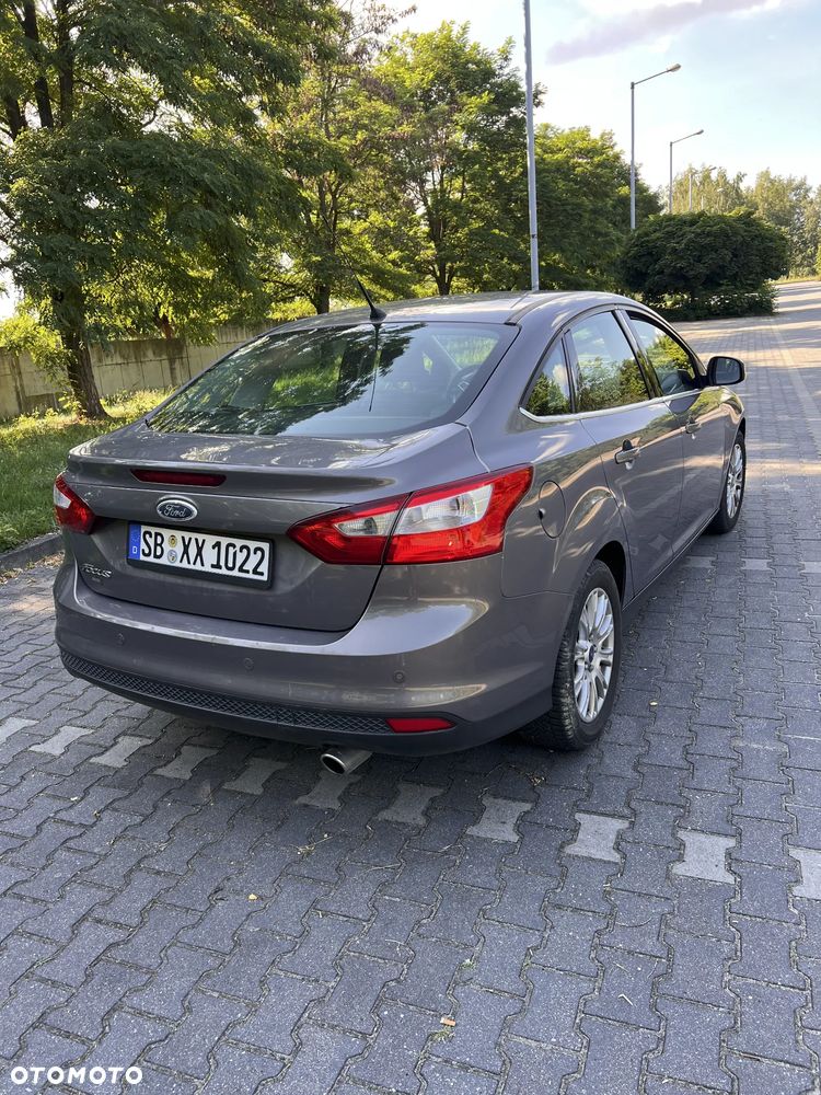 Ford Focus 1.6 EcoBoost Titanium - 8